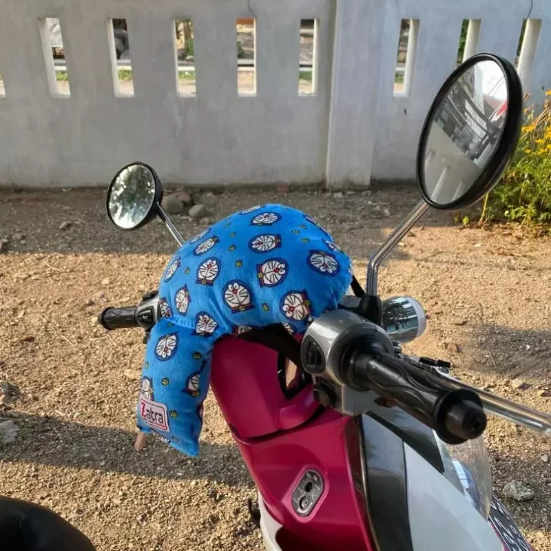 Bantal Stang Motor: Apakah Aman dan Kapan Benar-Benar Berguna?